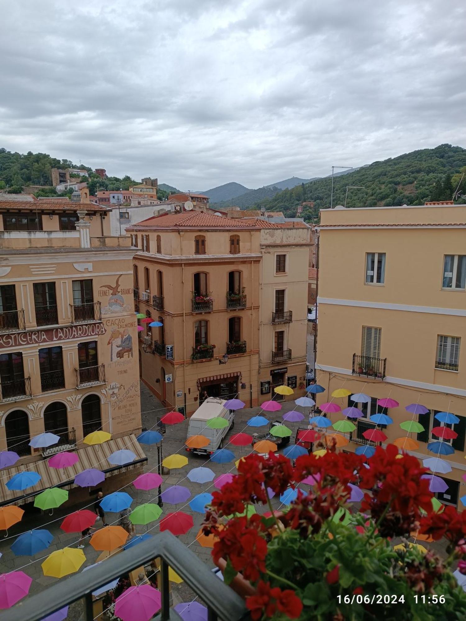 Vico Nobilioni Hotel Iglesias Exterior foto